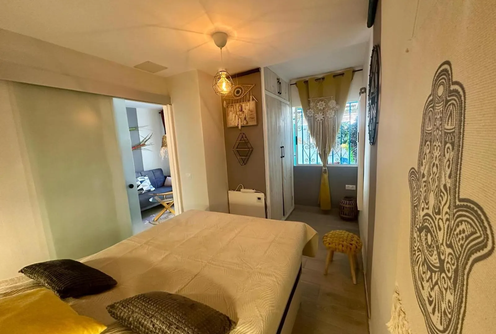 Casa Una Bungalow Delux アロナ アパート